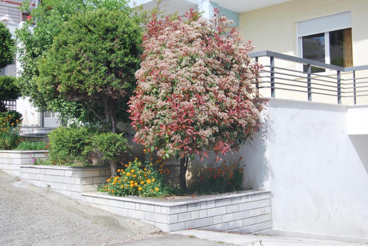 Sunshine Apartment Kavala Bagian luar foto